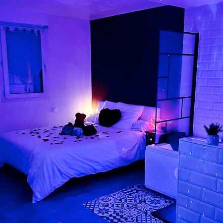 Amour Azur Appartement Pour 2 Avec Jacuzzi Et Terrasse A 2 Minutes De La Mer ヴァロリス エクステリア 写真